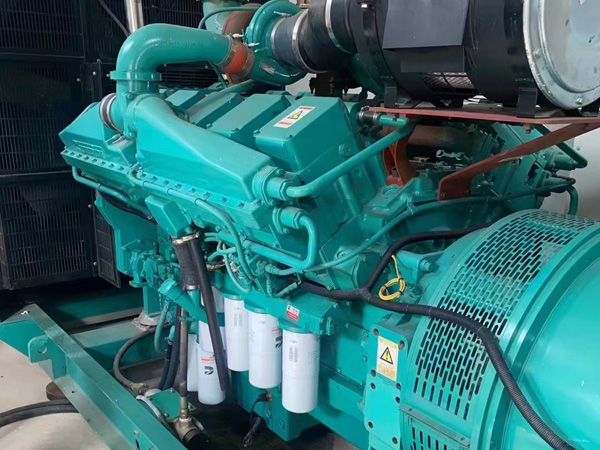 贵溪更换100kW柴油发电机组机油时，需要注意哪些事项？